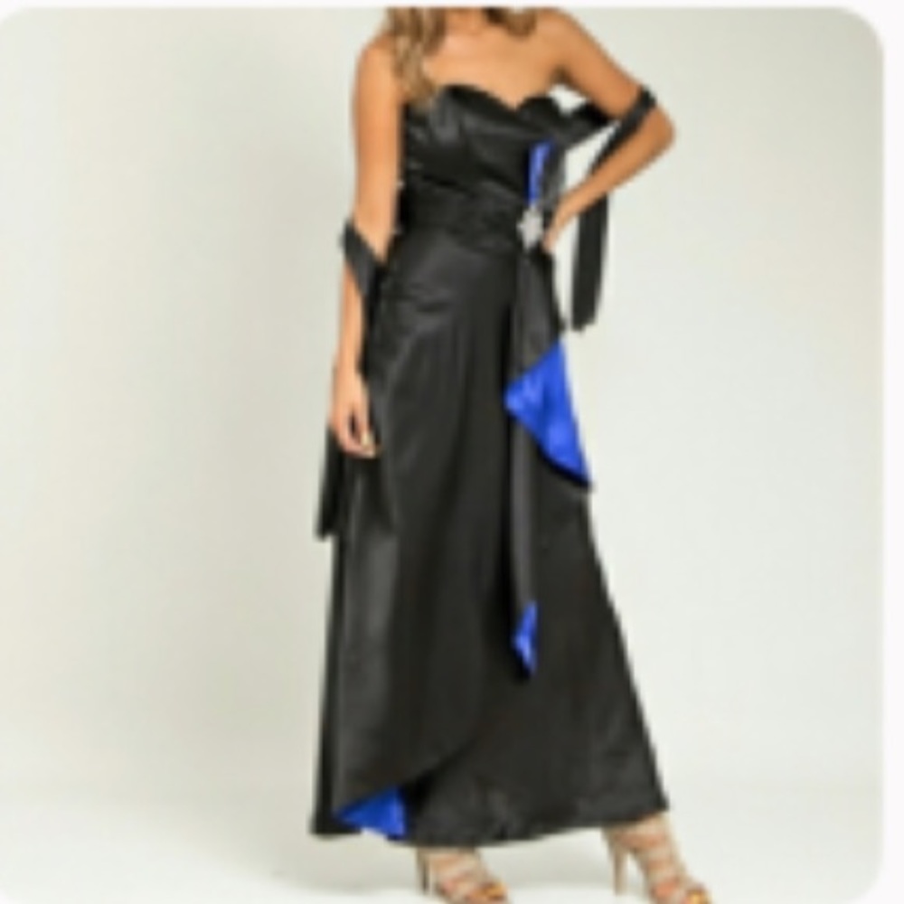 NWT rhinestone embellished dress - Picture 2 of 7